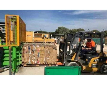 Cardboard and Plastic Horizontal Baler | H70 