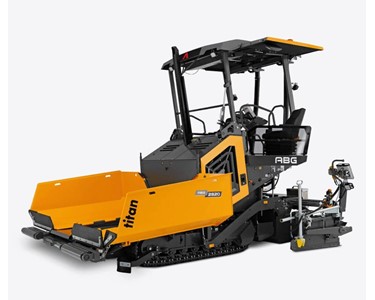 Tracked Asphalt Paver | ABG 2820