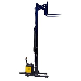 Full Electric Walkie Reach Stackers 1500kg Capacity / 5.5m Lift