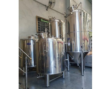 Lainox - USED: 10hL BREWERY (LAINOX “IL MASTRO BIRRAIAO”)