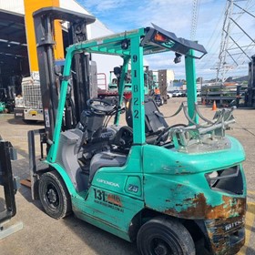 LPG Counterbalance Forklift 2.5T | 3-Stage Mast to 6m