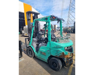 Mitsubishi - LPG Counterbalance Forklift 2.5T | 3-Stage Mast to 6m