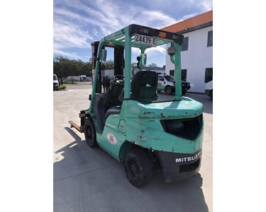 Mitsubishi - Diesel Counterbalance Forklift | FD25NT-C | 2.5T 