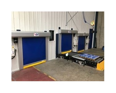 Conveyor and Small Hatch Type Rapid Doors