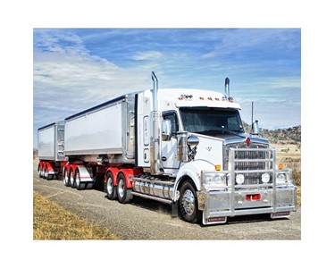 Kenworth - Trailer Truck | T610SAR