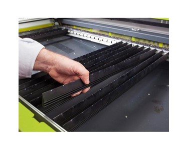 Gravotech - Laser Cutter | Laser Table | LS1000XP