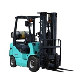 Gas Powered Forklift | 1.8 Tonne
