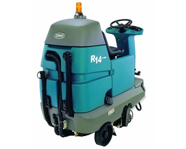 Tennant - Ride On Carpet Extractor | R14