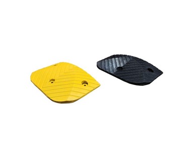 Heavy Vehicle Recycled Rubber Speed Hump - 50mm