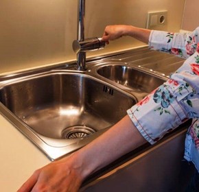 Commercial Kitchen Equipment 101: Sinks and Dishwashers Commercial Kitchen Equipment 101: Sinks and Dishwashers