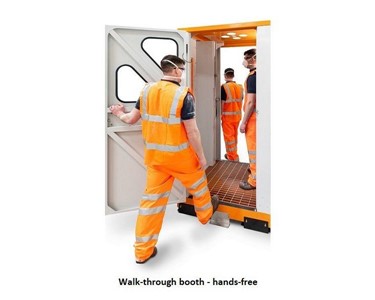 JetBlack - Walk-through Personnel Cleaning Booth