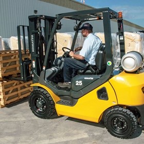 Komatsu BX Series Forklift Wins Highest Retained Value Forklift Award