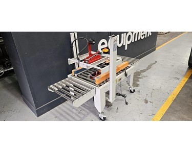 NEW Carton Taping Machine – Automatic