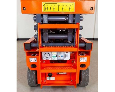 Dingli - Self-Propelled Scissor Lift 1,560 kg | S06-ACE 