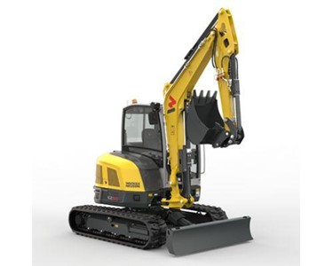 Compact Excavators 2,000 rpm | EZ50