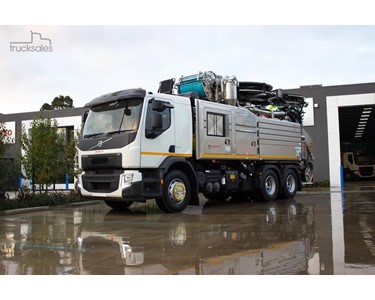 Cappellotto - Industrial Vacuum Truck | CAP RECY 2600 6x4