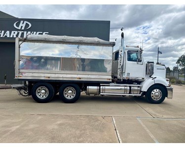 Western Star - Used Tipper Truck | 4864FS2 Truck & 4-Axle Dog Trailer