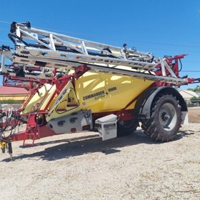 Hardi Commander 1036 Trailing Sprayer
