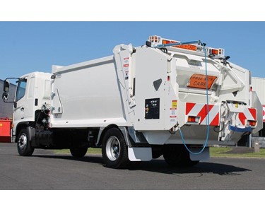Rear Loaders | Tom Cat