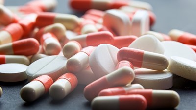 A dose of 'wait-and-see' reduces unnecessary antibiotic use