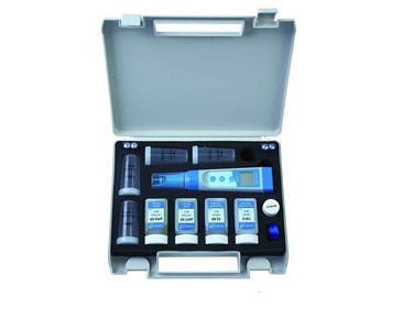 Waterproof pH, TDS, EC, Salinity & Temp Testers - IC-IX-PC5C