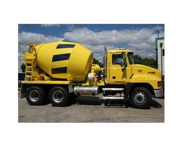 Cesco - Hydraulic Transit Cement Mixer - 6.5m3