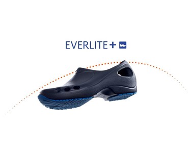 Sterilisable Shoes | WOCK Everlite Plus
