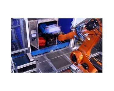 Vanderlande - Industrial Loading Robot | Bagload