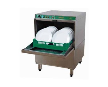 Eswood - Commercial Undercounter Dishwashers | Recirculating Undercounter