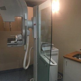800T Mammography machine
