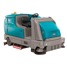 M17 Battery Powered Ride on Sweeper Scrubber