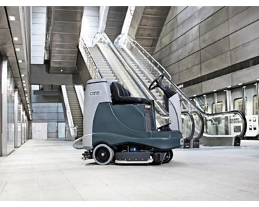 Ride On Scrubber Dryer | BR855