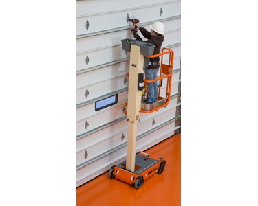 JLG - Low Cost Vertical Lift | The New EcoLift from