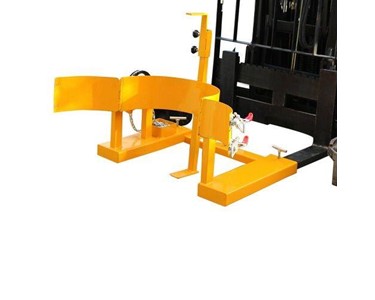 Mitaco - Drum Lifter & Tipper / 364 or 680kg Capacity / Forklift Attachment