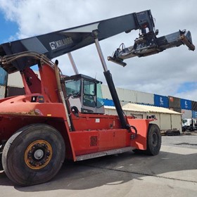 Diesel Reach Stacker Forklift | DT450 