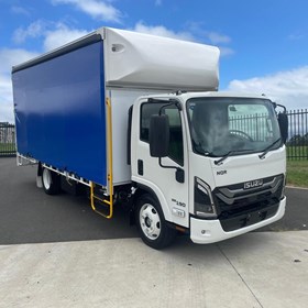 Curtainsider Truck | NQR 88-190 8-Pallet Freight Pack