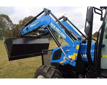 Farm Tractor TD5.100 w/FEL & 4in1  