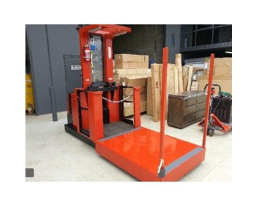 Electric Order Picker (Stockpickers) Forklifts