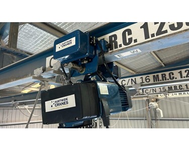 Austwide Cranes - AWC 1T European Type Electric Chain Hoist - AWC1ECH