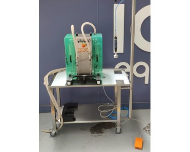 Secondhand Twin head vertical filler