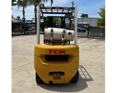 TCM - 2.5T Gas Forklift with 4.35m list - Container Mast FOR SALE