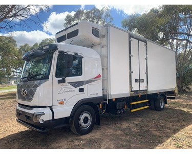Hyundai - Refrigerated Truck | Pavise D115 Freezer Pantech