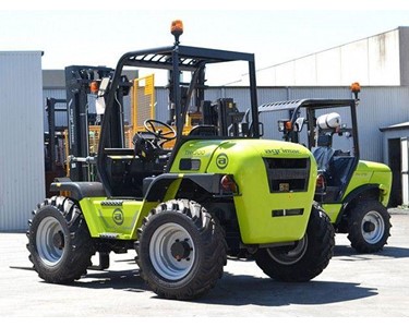 Agria - All-Terrain Forklift 1,200 - 3,500kg | TH120 - TH350 