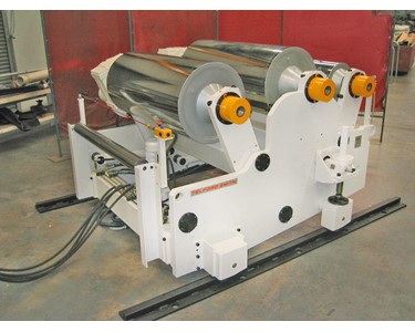 Telford Smith - Sheet Extrusion Equipment | Roll Stacks