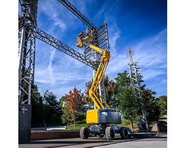 Haulotte - Electric Articulating Boom Lift HA16 E PRO | slopes up to 40%