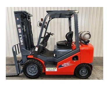Heli - LPG/Petrol 4 Wheel Counterbalanced Forklift – 2500kgs