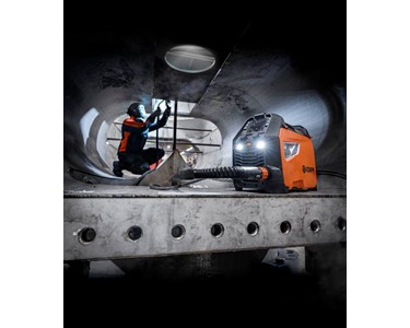 Kemppi - Master M 323 | MIG  Welder | Portable 