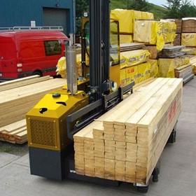 Combilift Stand-On Forklift 2500 kg – 4000 kg | ST-Series 