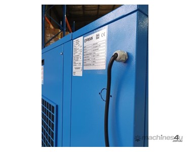 Focus Industrial - Rotary Screw Compressor with Air Dryer & 500L Air Receiver Tank | 15hp