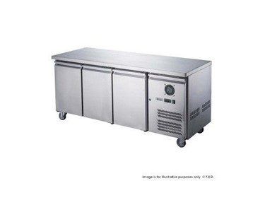 FED-X - Stainless Steel Three Door Underbench Freezer – XUB6F18S3V